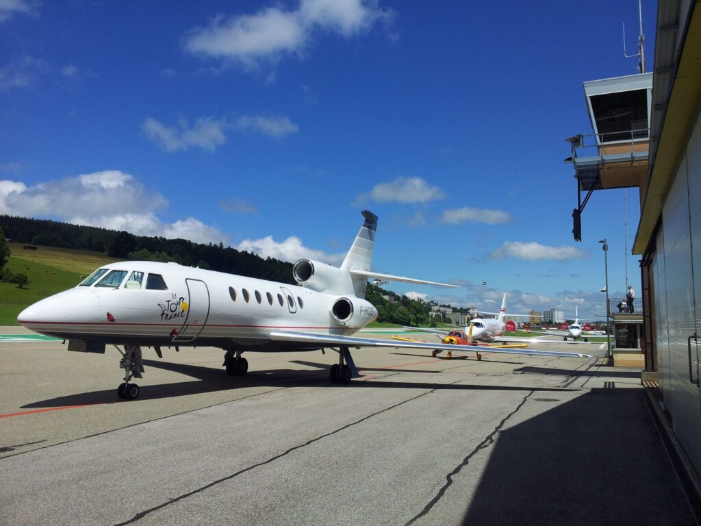 Aéroport des Éplatures