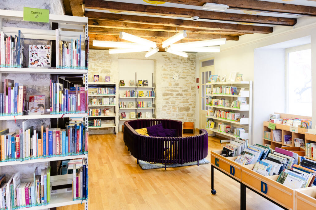 Jugendbibliothek
